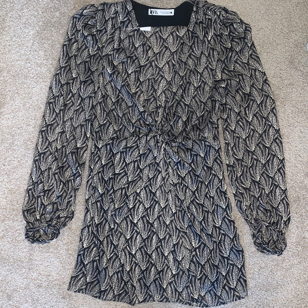 Zara long sleeve mini dress deep plunge front